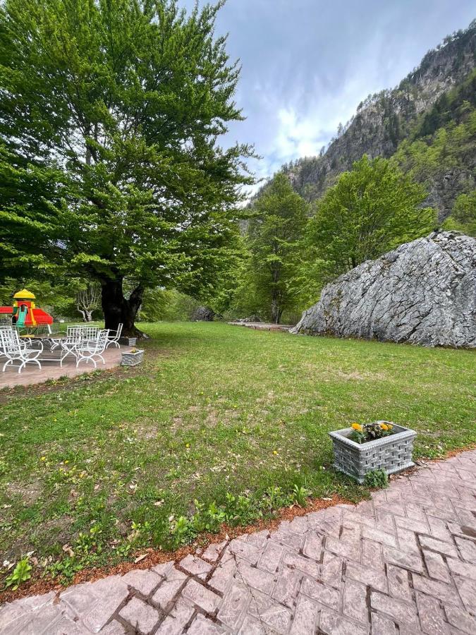Bujtina Rilindja Guest House Valbone Валбона Екстериор снимка